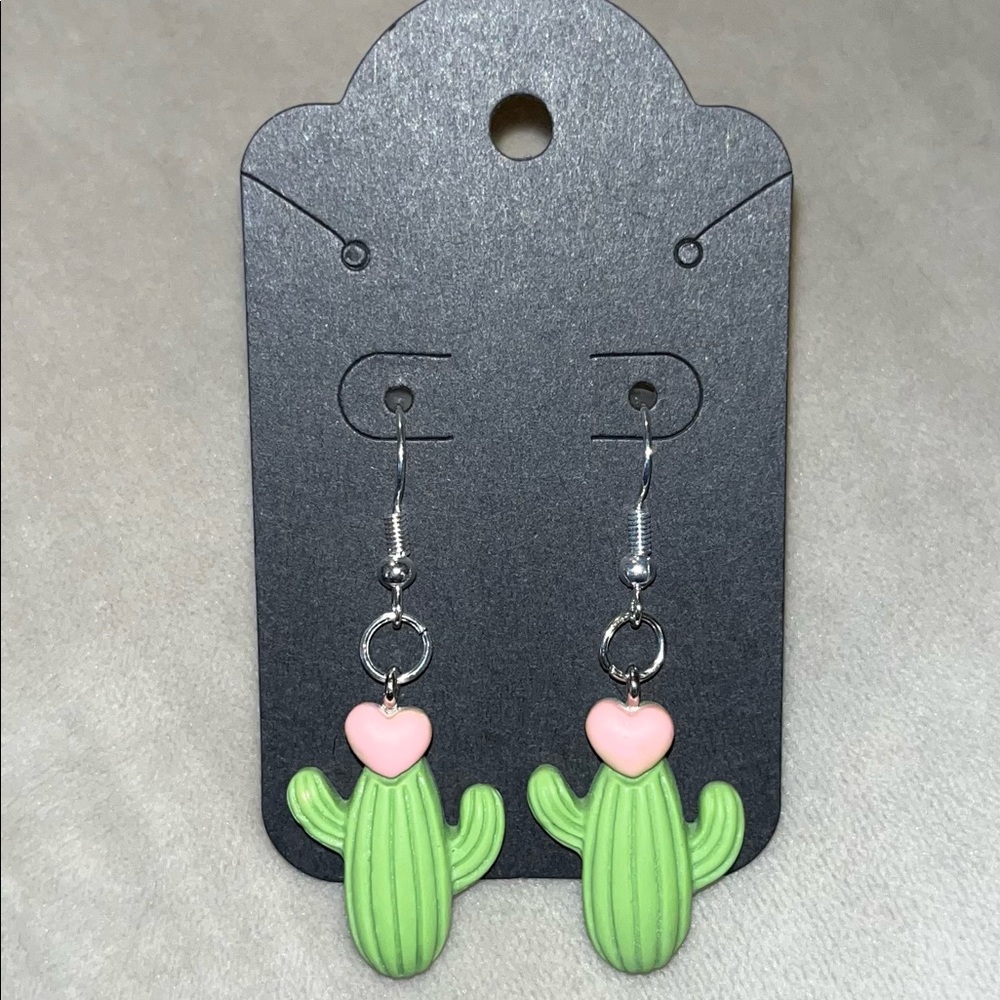 Cactus Earrings!